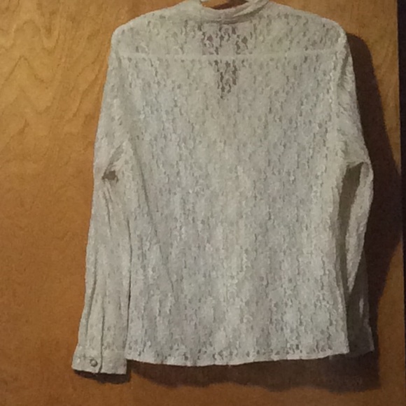 COPY - Macshore Classics Lace Top - Picture 6 of 14